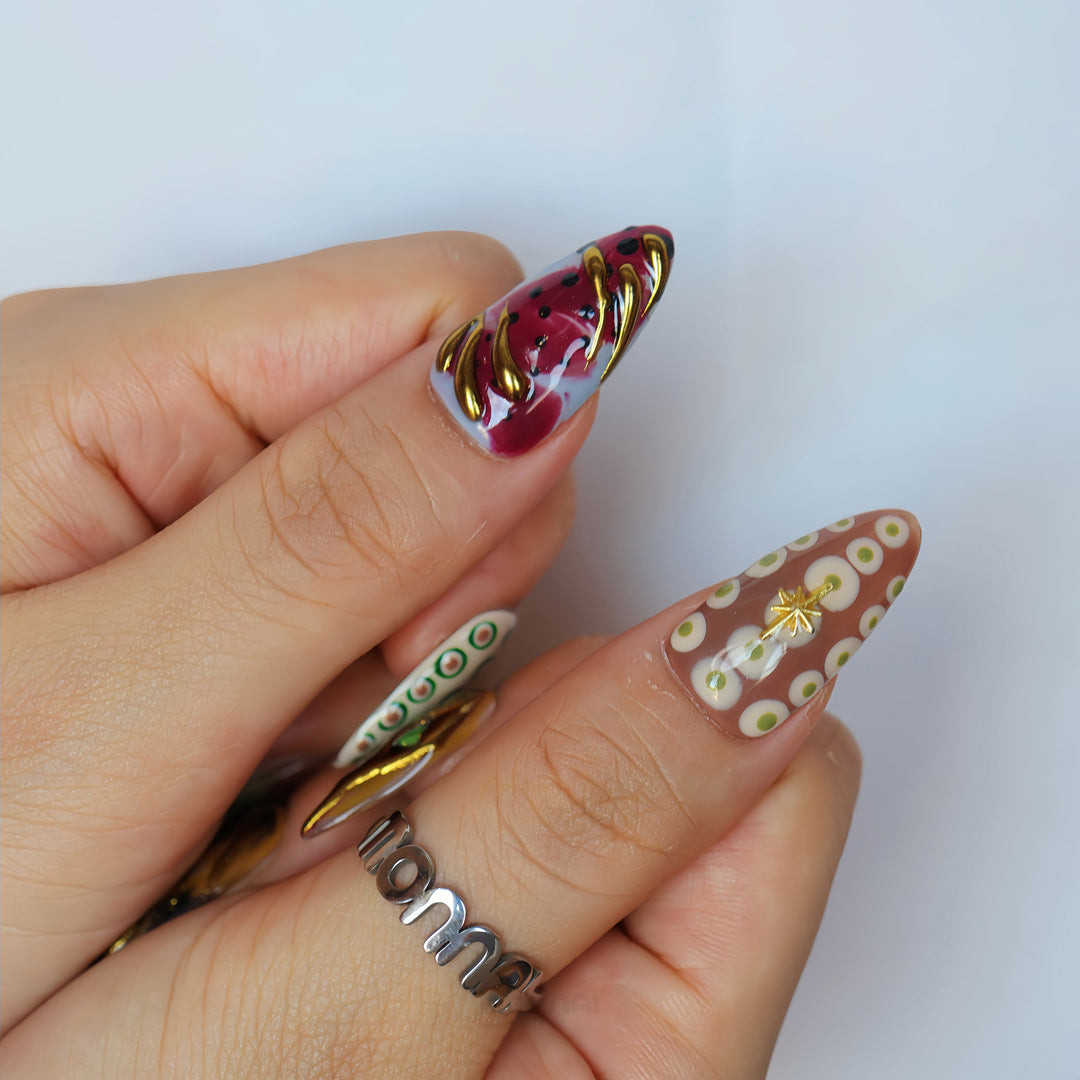 Everything Everywhere in Gold